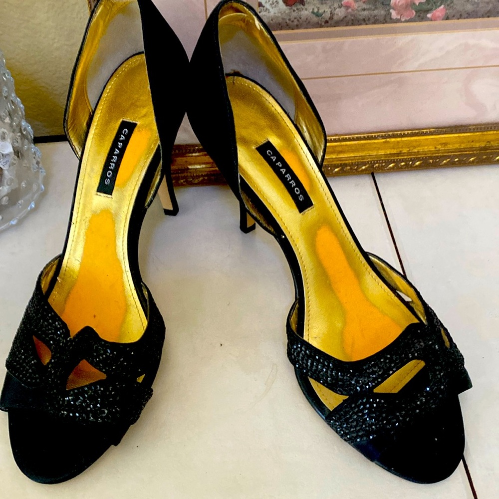 Elegant formal sequins and satin black sandals heels dramatic look size 9.5